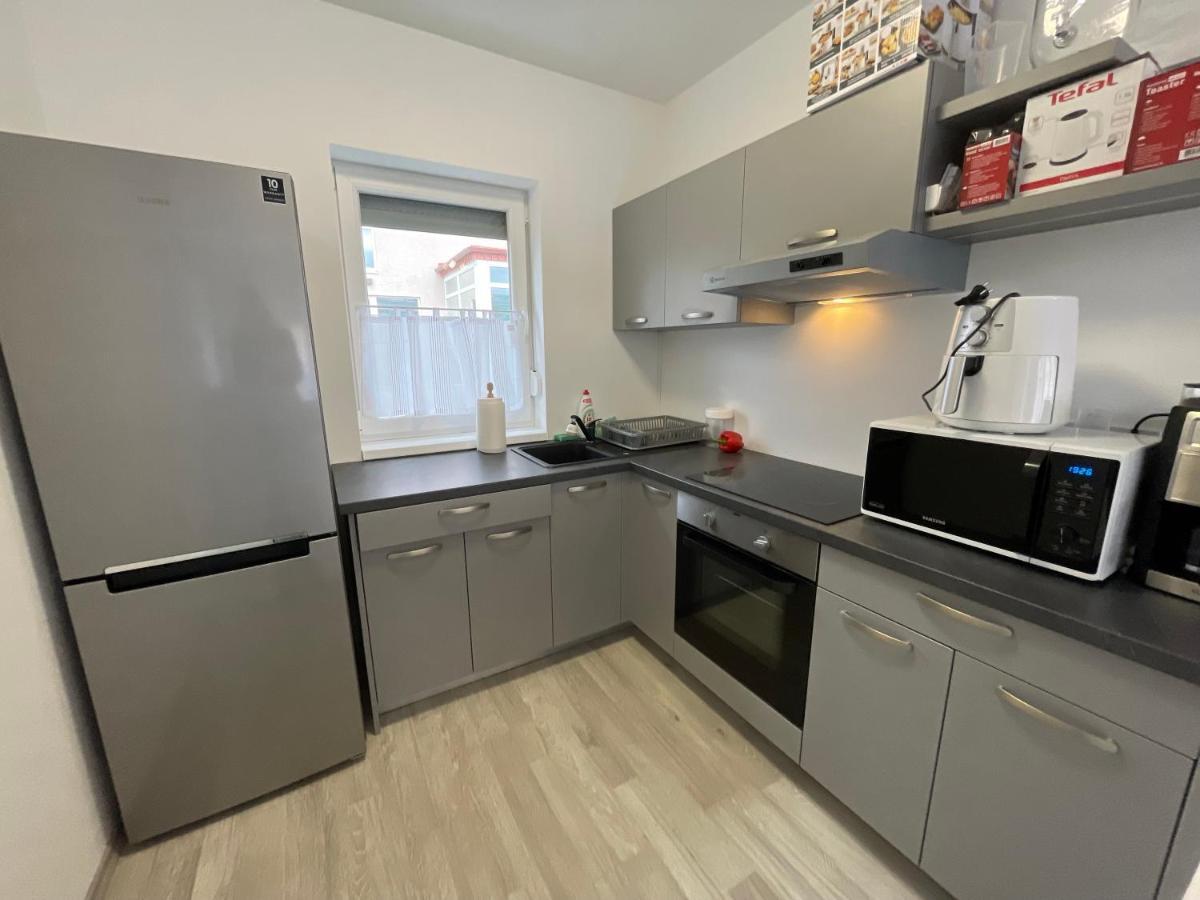 Sorrento Deluxe Apartment - Jacuzzi شيوفوك المظهر الخارجي الصورة